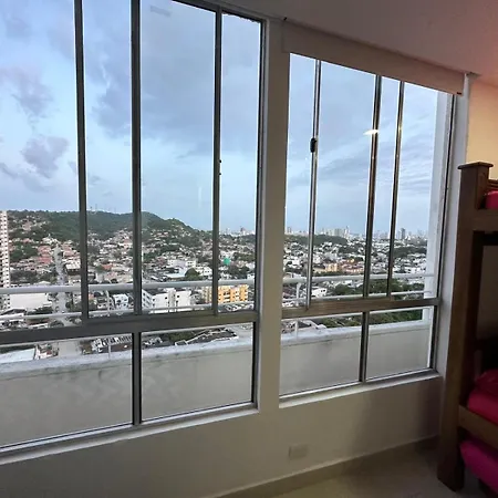 Comodo Cerca Al Mar Y A Sitios Turisticos De Cartagena
